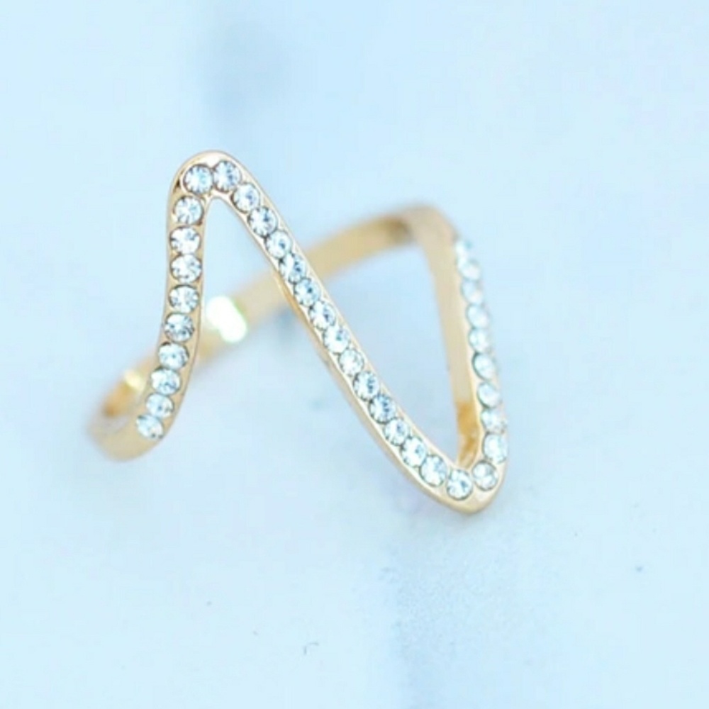 5 for $25 Crystal Studded Ring - Picture 5 of 6